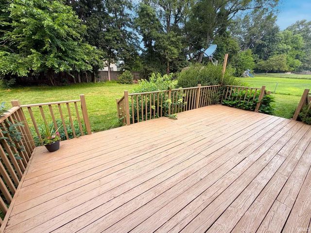 50675 Yorkview Drive, Granger, IN 46530