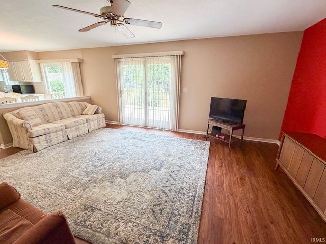 50675 Yorkview Drive, Granger, IN 46530