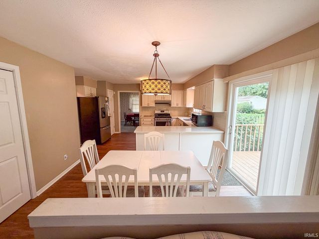 50675 Yorkview Drive, Granger, IN 46530