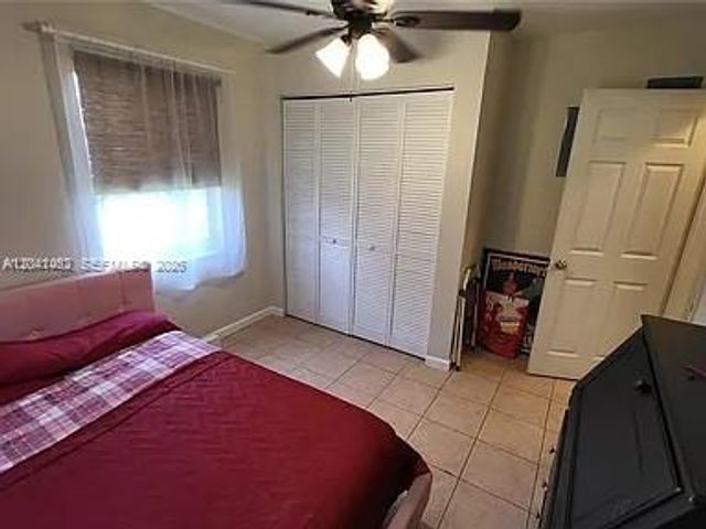 124 NW 6th Ave, Hallandale Beach, FL 33009