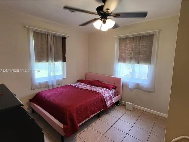 124 NW 6th Ave, Hallandale Beach, FL 33009