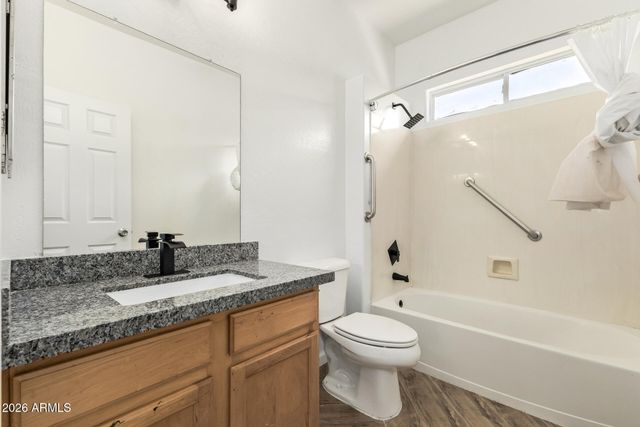 8320 W APACHE Street, Tolleson, AZ 85353