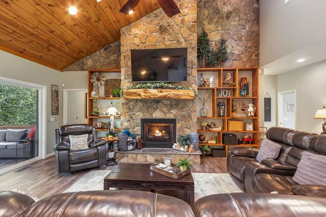 515 Jasmine Drive, Murphy, NC 28906