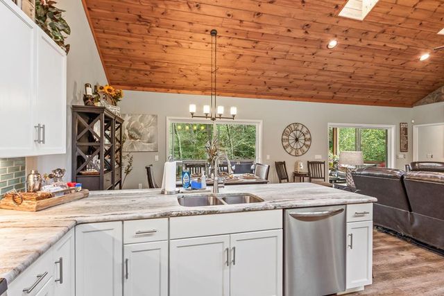 515 Jasmine Drive, Murphy, NC 28906