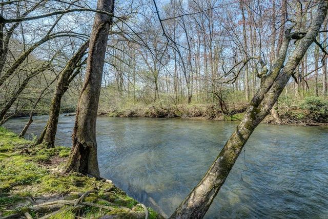 515 Jasmine Drive, Murphy, NC 28906