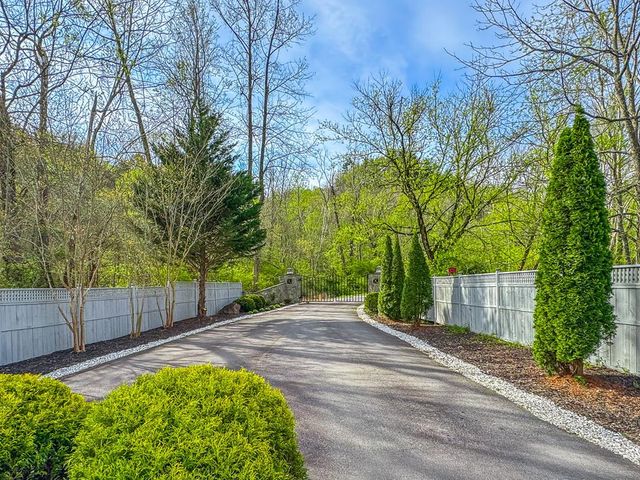 515 Jasmine Drive, Murphy, NC 28906