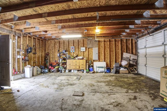 2045 Liberty St NE, Salem, OR 97301