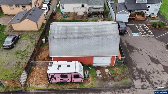 2045 Liberty St NE, Salem, OR 97301