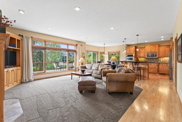17701 76th Avenue N, Maple Grove, MN 55311