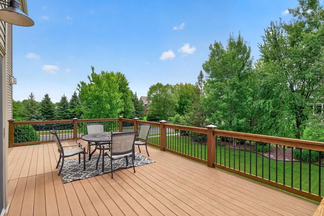17701 76th Avenue N, Maple Grove, MN 55311
