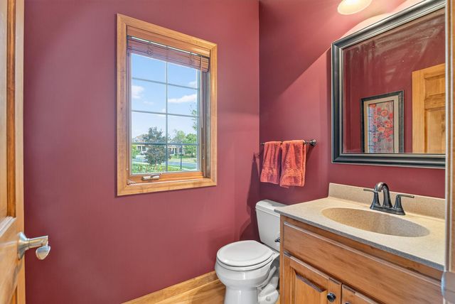 17701 76th Avenue N, Maple Grove, MN 55311