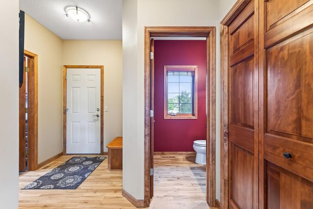17701 76th Avenue N, Maple Grove, MN 55311