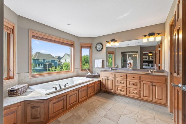 17701 76th Avenue N, Maple Grove, MN 55311