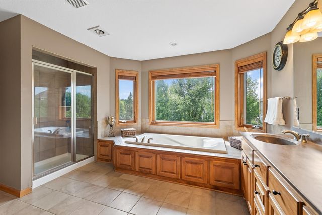 17701 76th Avenue N, Maple Grove, MN 55311