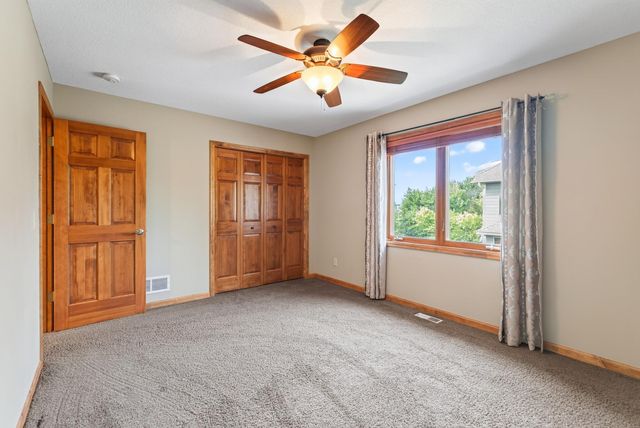 17701 76th Avenue N, Maple Grove, MN 55311