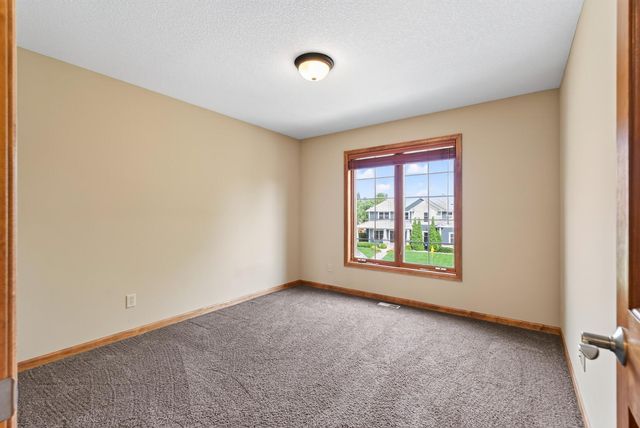 17701 76th Avenue N, Maple Grove, MN 55311