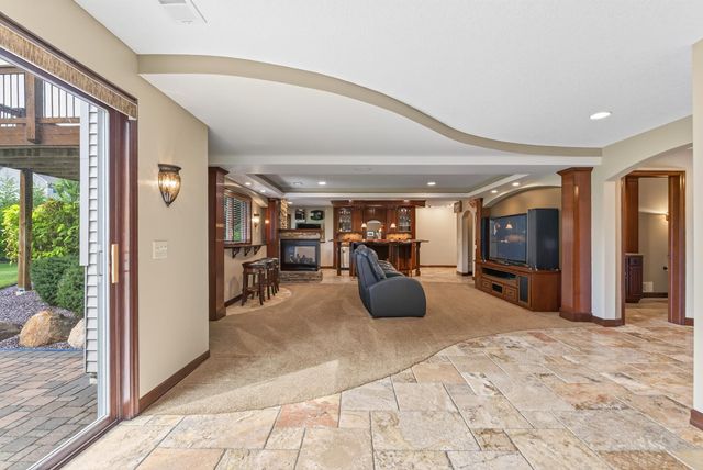 17701 76th Avenue N, Maple Grove, MN 55311