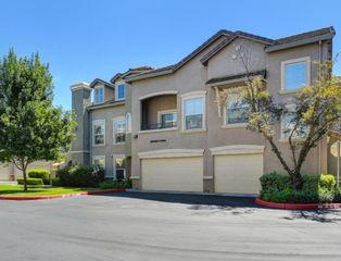 2439 Torino St #7, West Sacramento, CA 95691