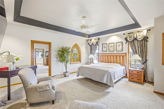 809 NE Vail Court, Ankeny, IA 50021