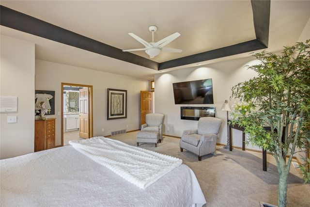 809 NE Vail Court, Ankeny, IA 50021