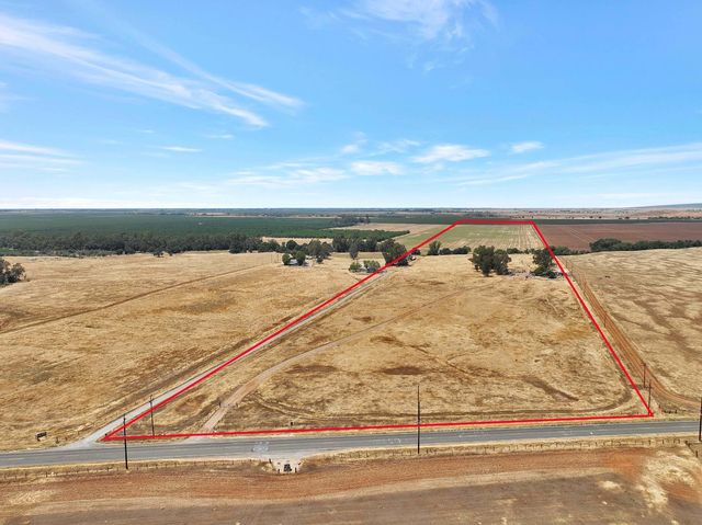 2756 Spenceville Rd, Wheatland, CA 95692
