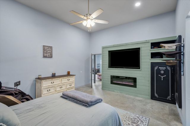 1026 Vz County Road 2115, Canton, TX 75103
