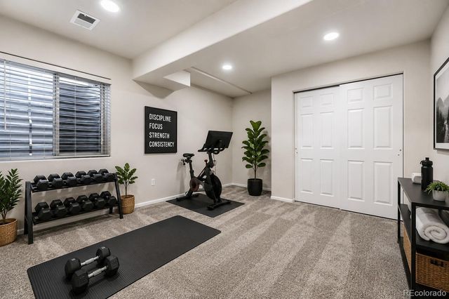 5639 Jaguar Way, Lone Tree, CO 80124