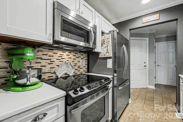 601 Queens Road A, Charlotte, NC 28207