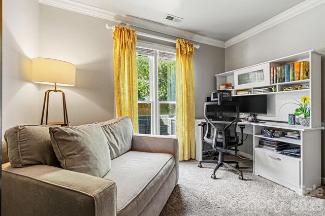 601 Queens Road A, Charlotte, NC 28207