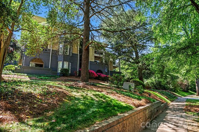 601 Queens Road A, Charlotte, NC 28207
