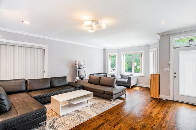 1448 W Fuller Street, Chicago, IL 60608