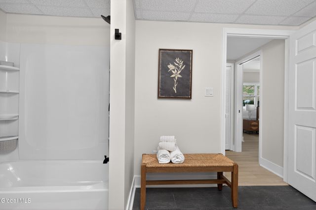 4 Royal Court, Stillwater, NY 12170