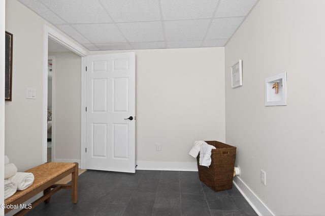 4 Royal Court, Stillwater, NY 12170