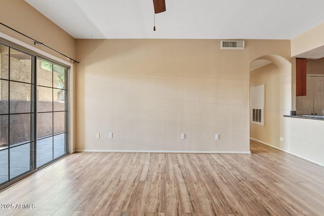 10136 E SOUTHERN Avenue 1052, Mesa, AZ 85209