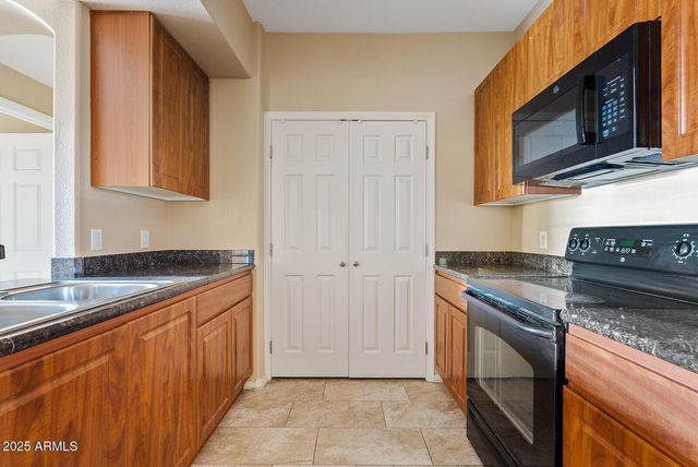 10136 E SOUTHERN Avenue 1052, Mesa, AZ 85209