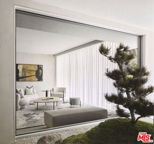 9200 Wilshire Blvd 203E, Beverly Hills, CA 90212