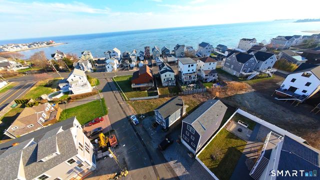 36 Beachland Avenue, Milford, CT 06460