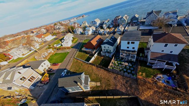 36 Beachland Avenue, Milford, CT 06460