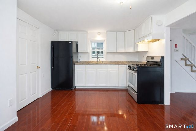 36 Beachland Avenue, Milford, CT 06460