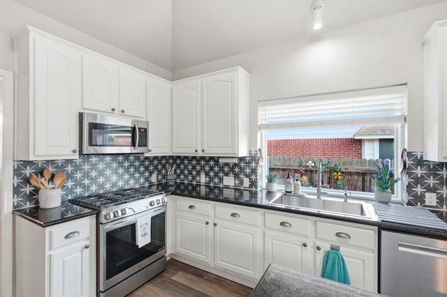 1616 Suncrest Drive, Keller, TX 76248