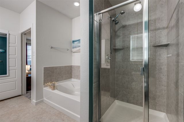 1913 Ranch Trail Road, Aubrey, TX 76227