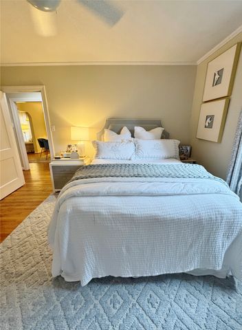 5101 W Amherst Avenue, Dallas, TX 75209