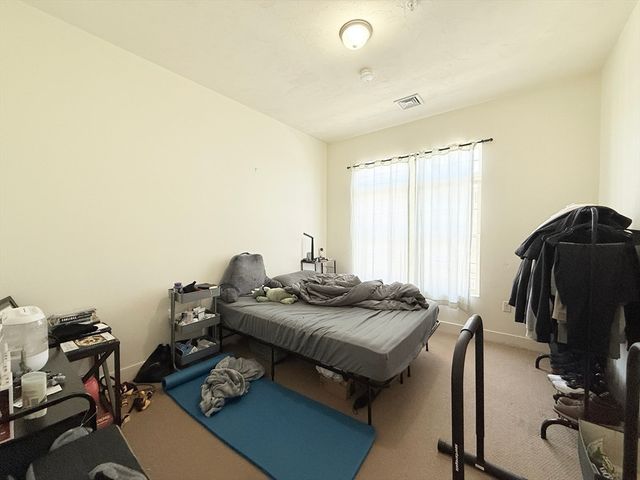 9 Gardner St 14, Boston, MA 02134