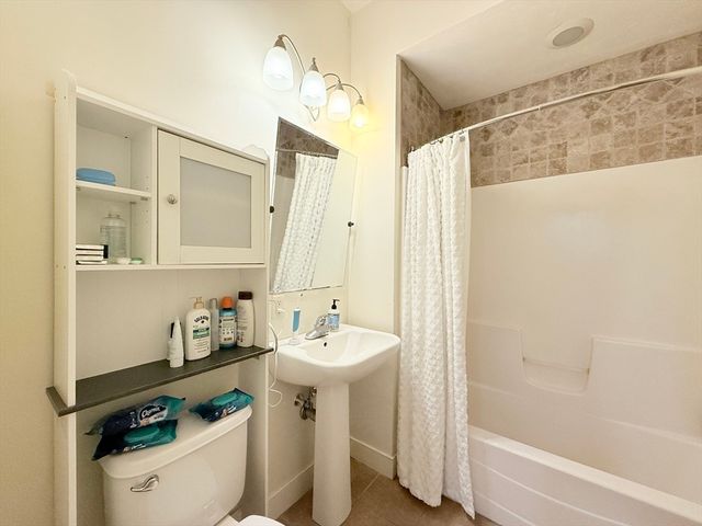 9 Gardner St 14, Boston, MA 02134