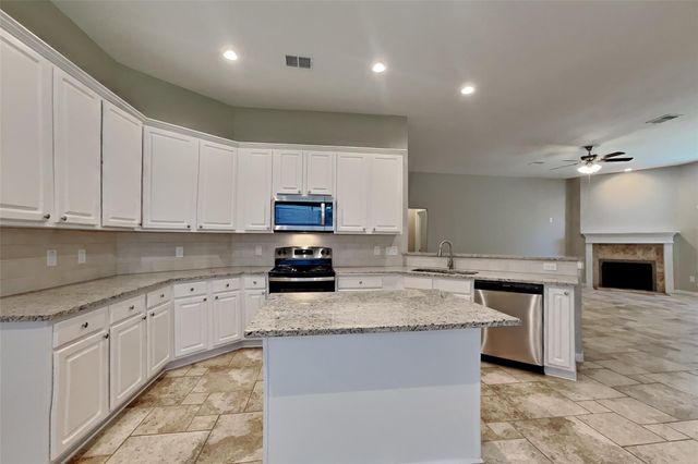 15610 Forest Run Drive, Cypress, TX 77433