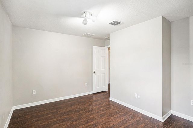 7708 N RIVERDALE AVENUE, Tampa, FL 33604