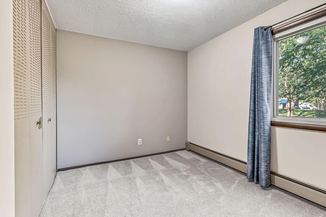 3916 Foss Road 104, Saint Anthony, MN 55421