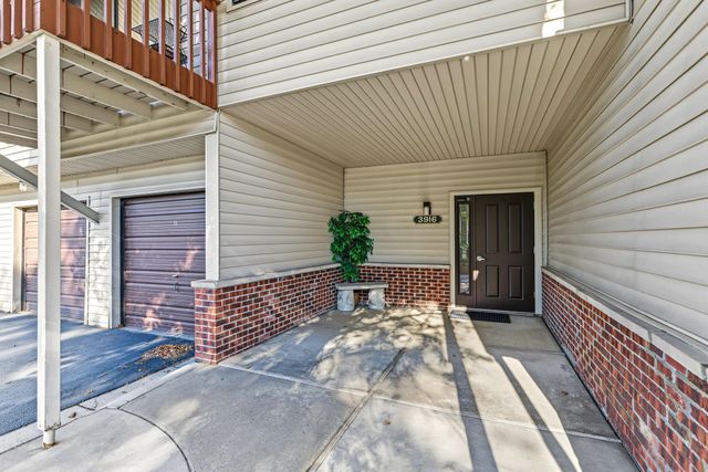 3916 Foss Road 104, Saint Anthony, MN 55421