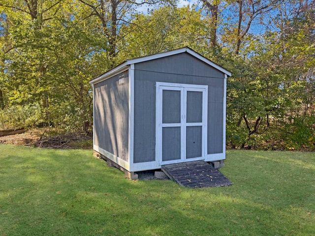 45 VILLAGE AVE, Ripley, TN 38063