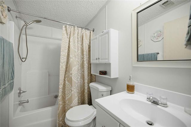 6720 NE 1ST PLACE, Ocala, FL 34470